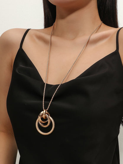 Round Pendant Necklace