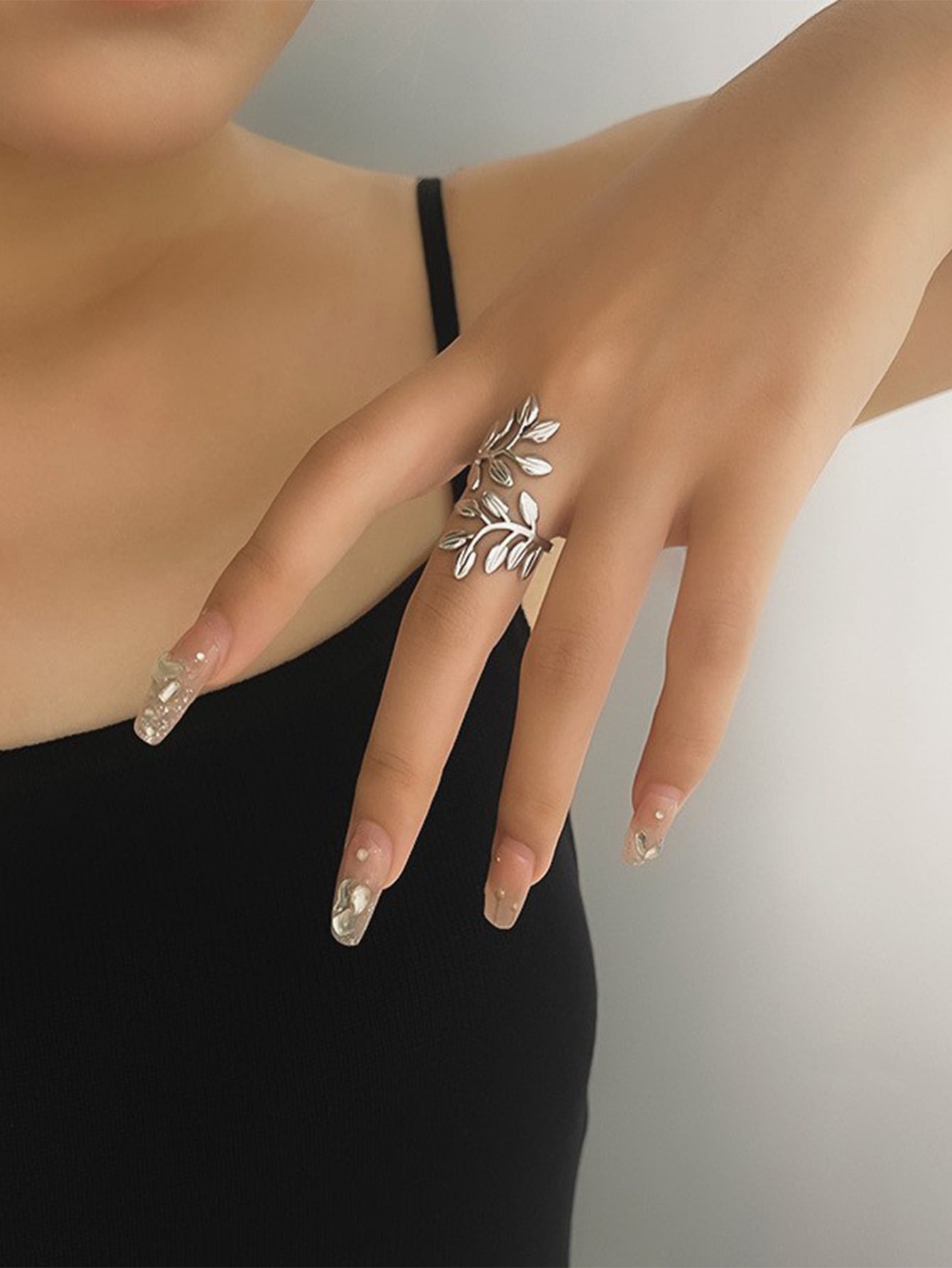 Leaf Design Wrap Ring