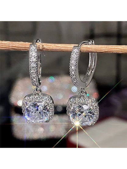 Square Shaped Shimmering Cubic Zirconia Pendant Earrings Set