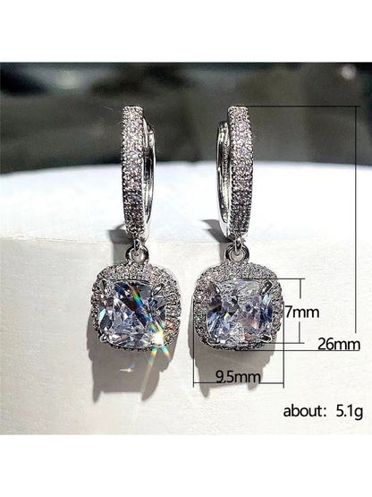 Square Shaped Shimmering Cubic Zirconia Pendant Earrings Set