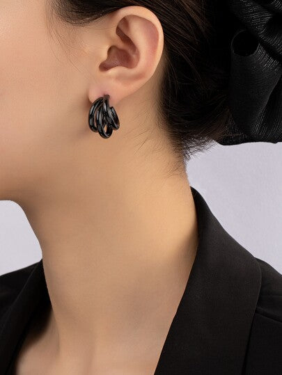 Fashionable And Versatile Circle-Shaped Earrings