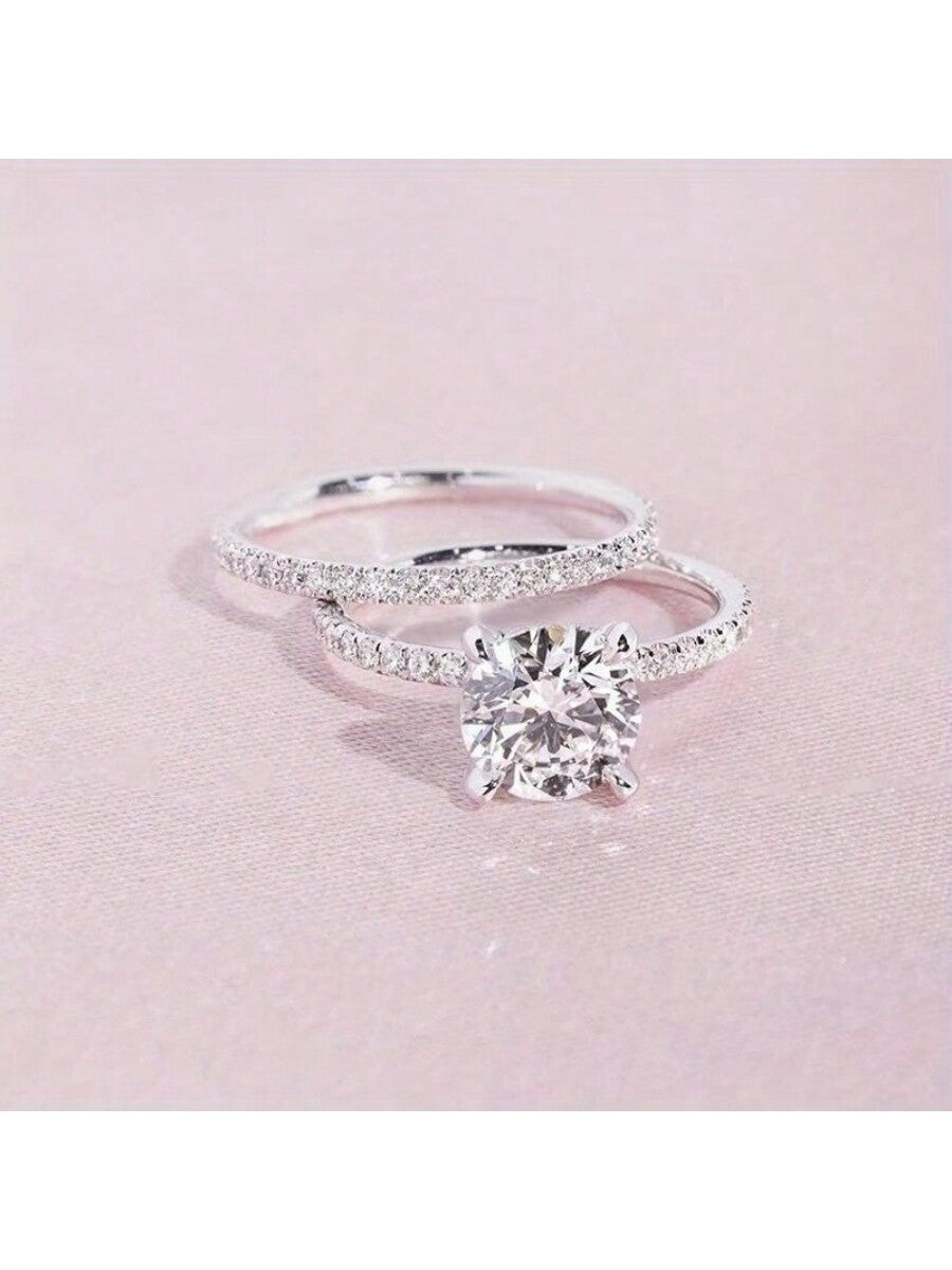 Classic Round Shaped Ring Set