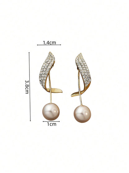 2pcs Elegant Pearl & Rhinestone Inlaid Long Earrings