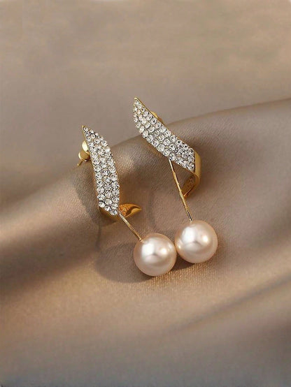 2pcs Elegant Pearl & Rhinestone Inlaid Long Earrings