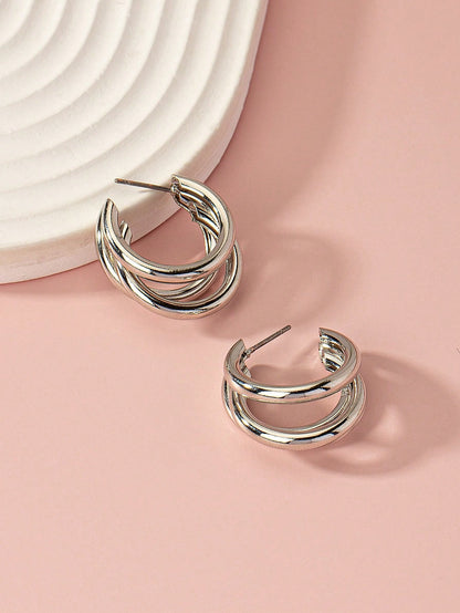 Fashionable And Versatile Circle-Shaped Earrings