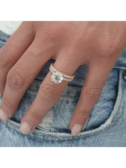 Classic Round Shaped Ring Set