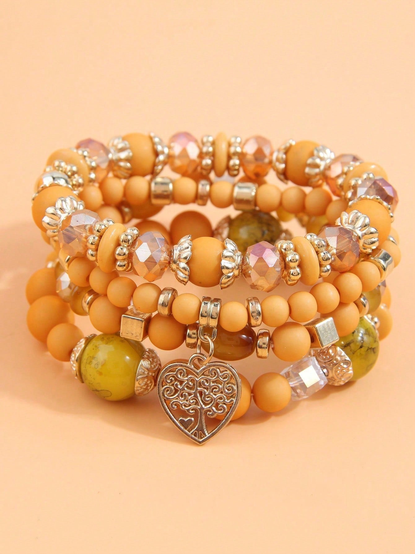 4pcs Simple Beaded Love Heart Pendant Multilayered Bracelet For Women