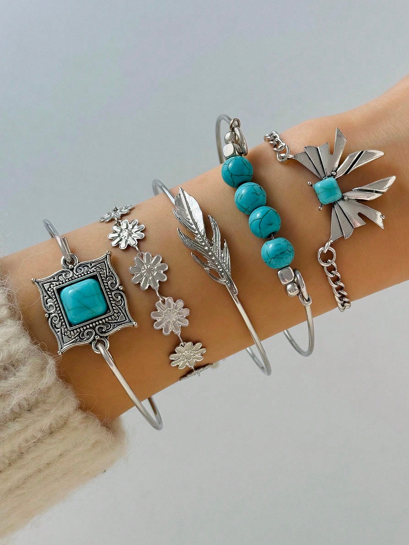 5pcs Turquoise & Rice Bead Bracelets Set