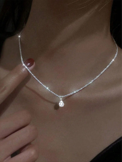 2pcs Stainless Steel Shimmering Stars Necklace & Bracelet Set