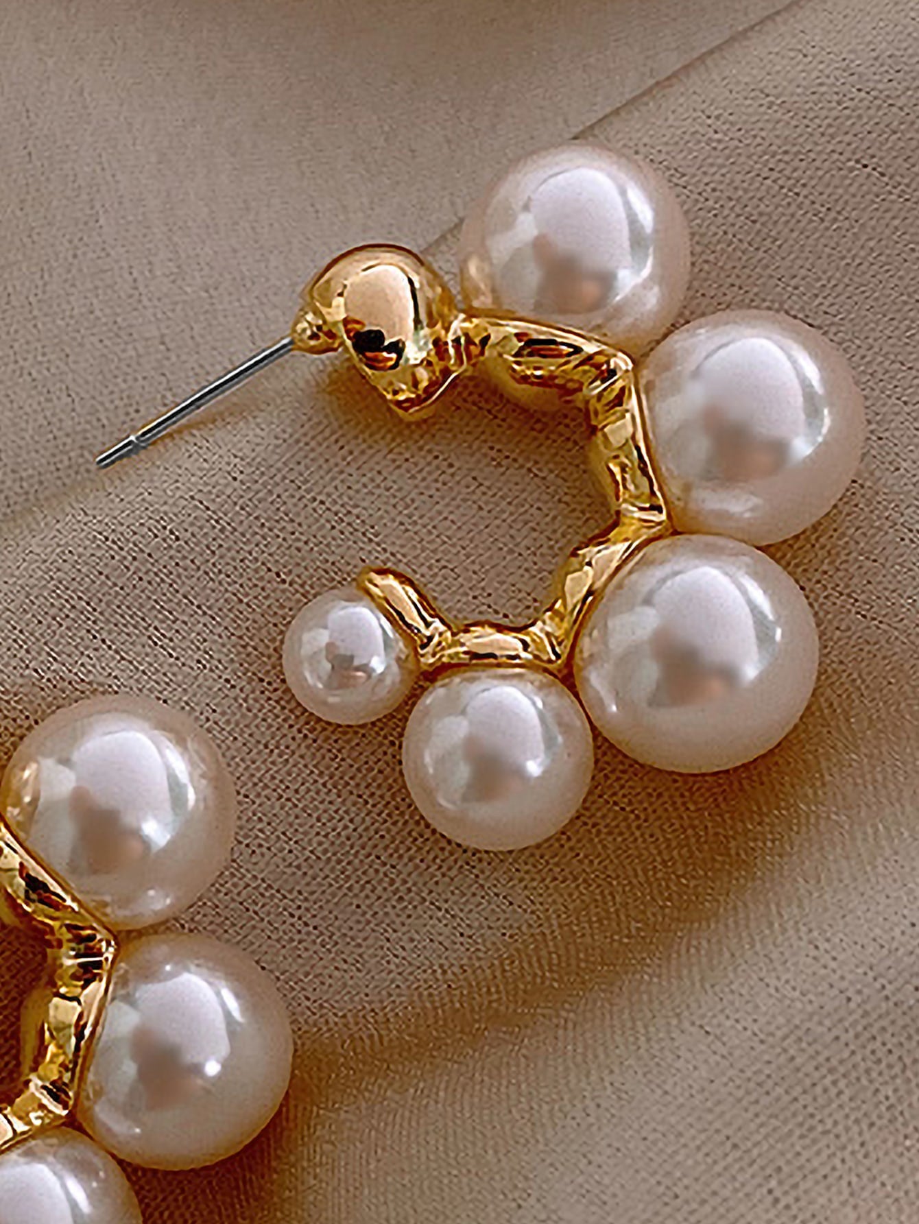 Faux Pearl Decor Hoop Earrings