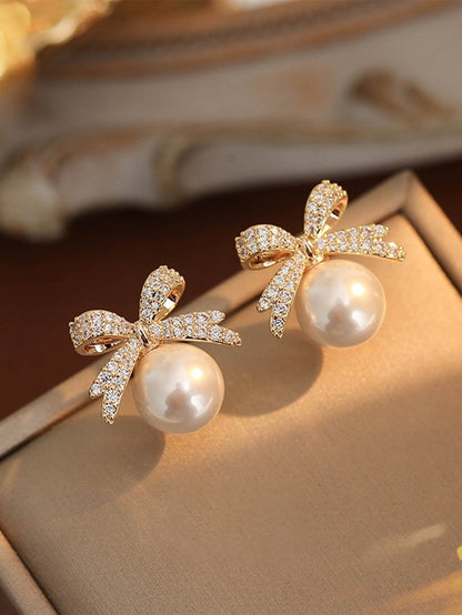 Rhinestone Bow Faux Pearl Design Stud Earrings