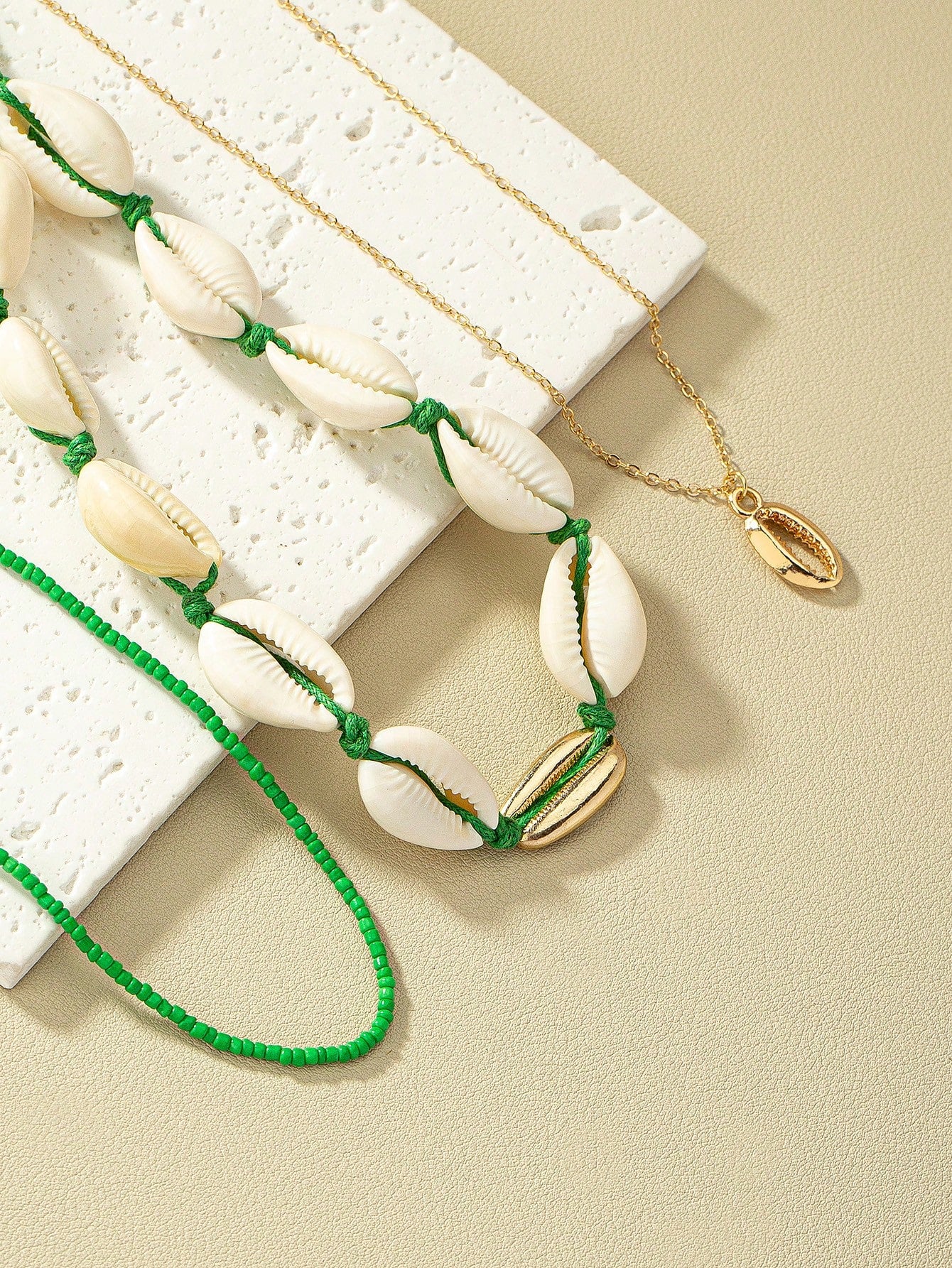 3pcs Shell Decor Necklace