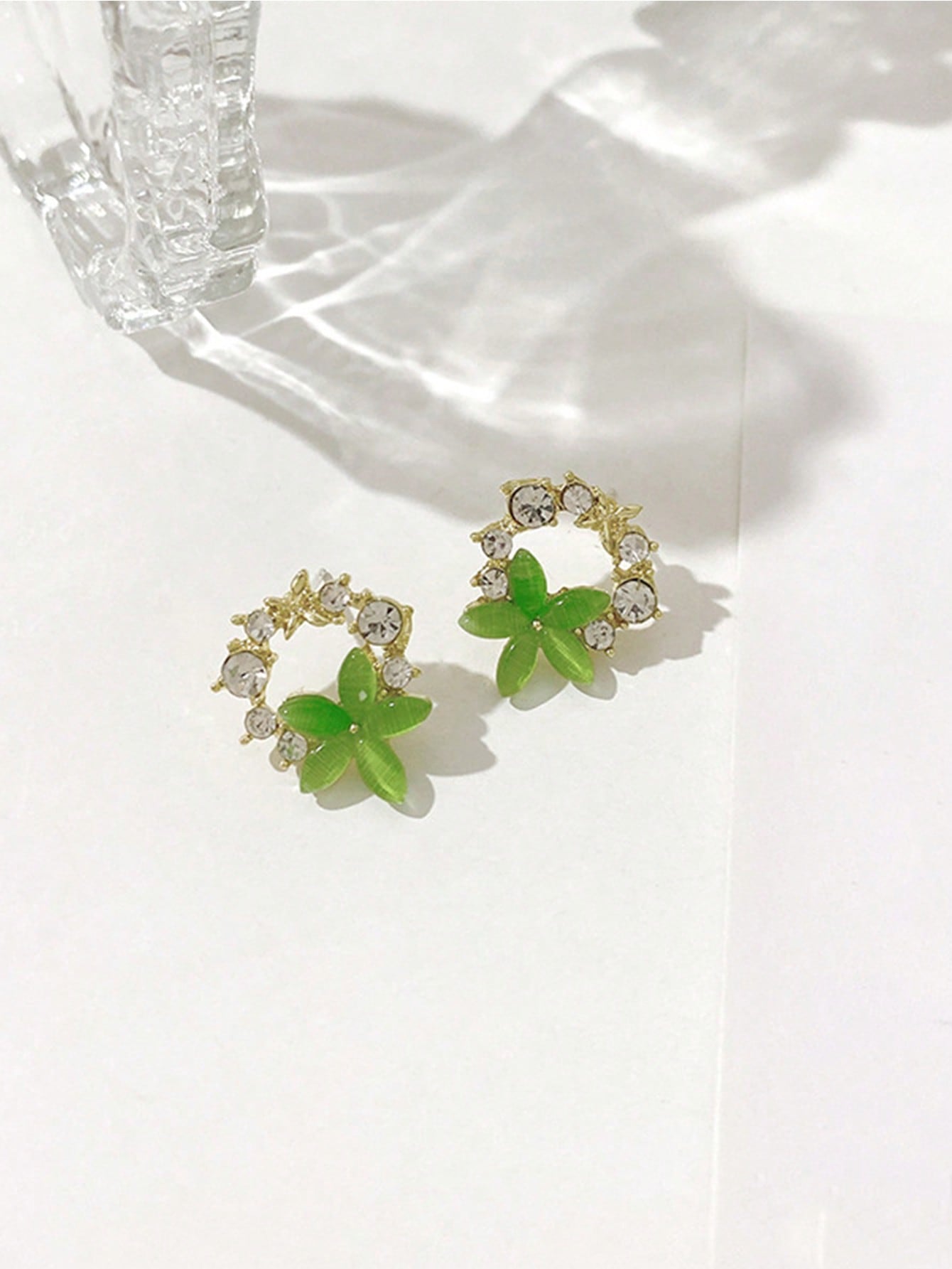 Rhinestone Flower Decor Stud Earrings