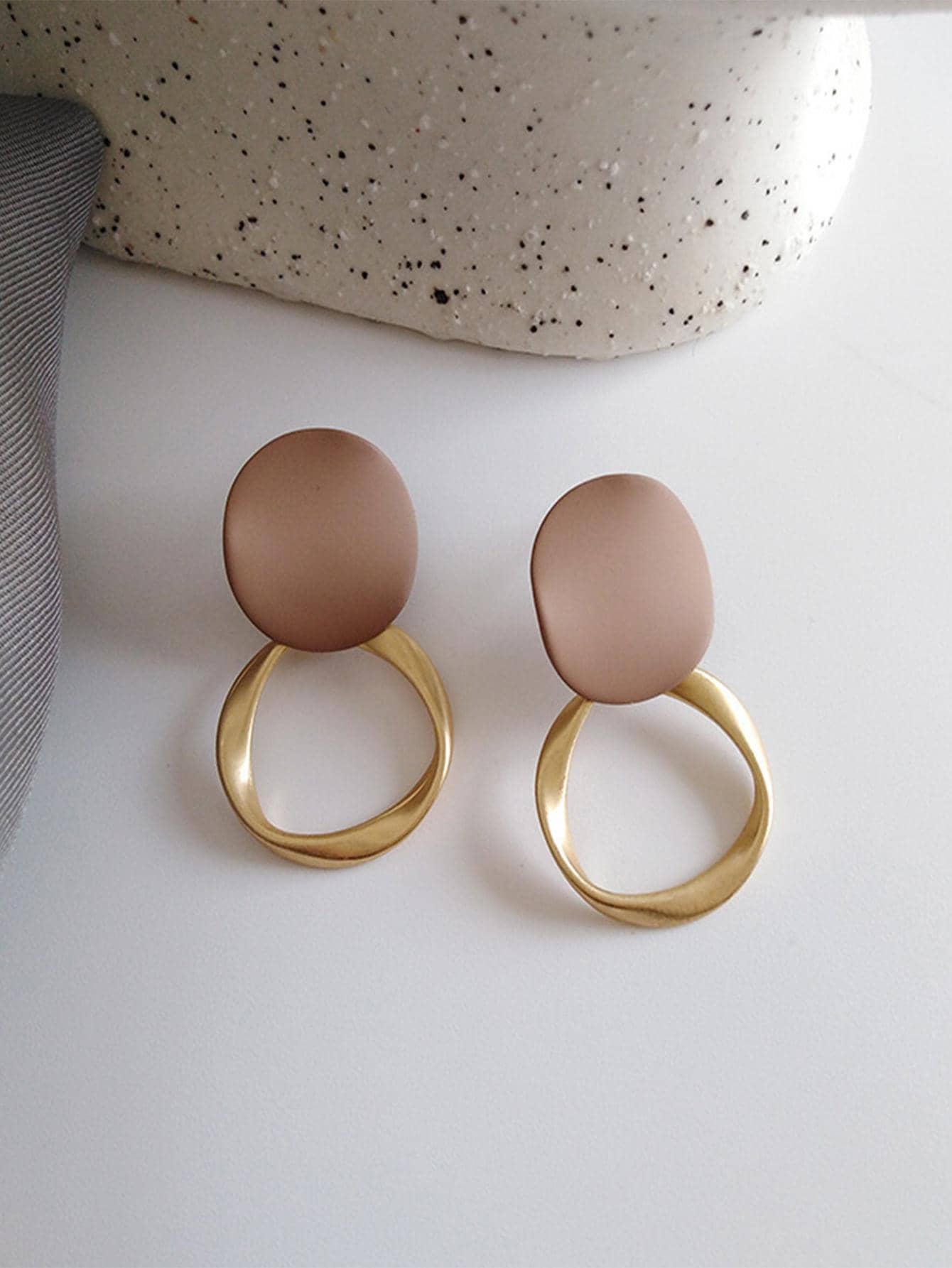 Fashion Geometric Design Stud Earrings