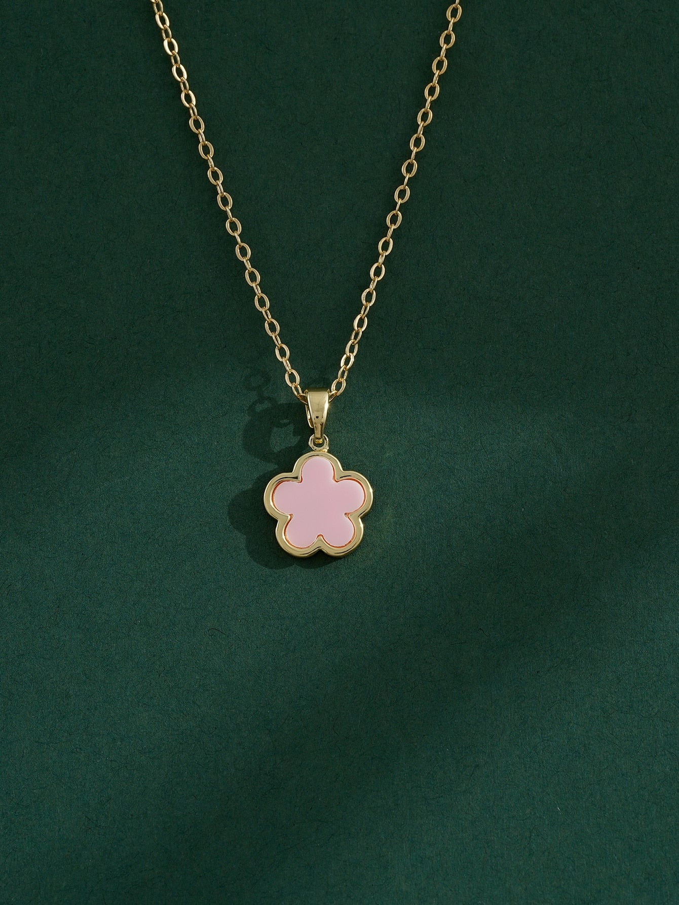 Flower Pendant Necklace