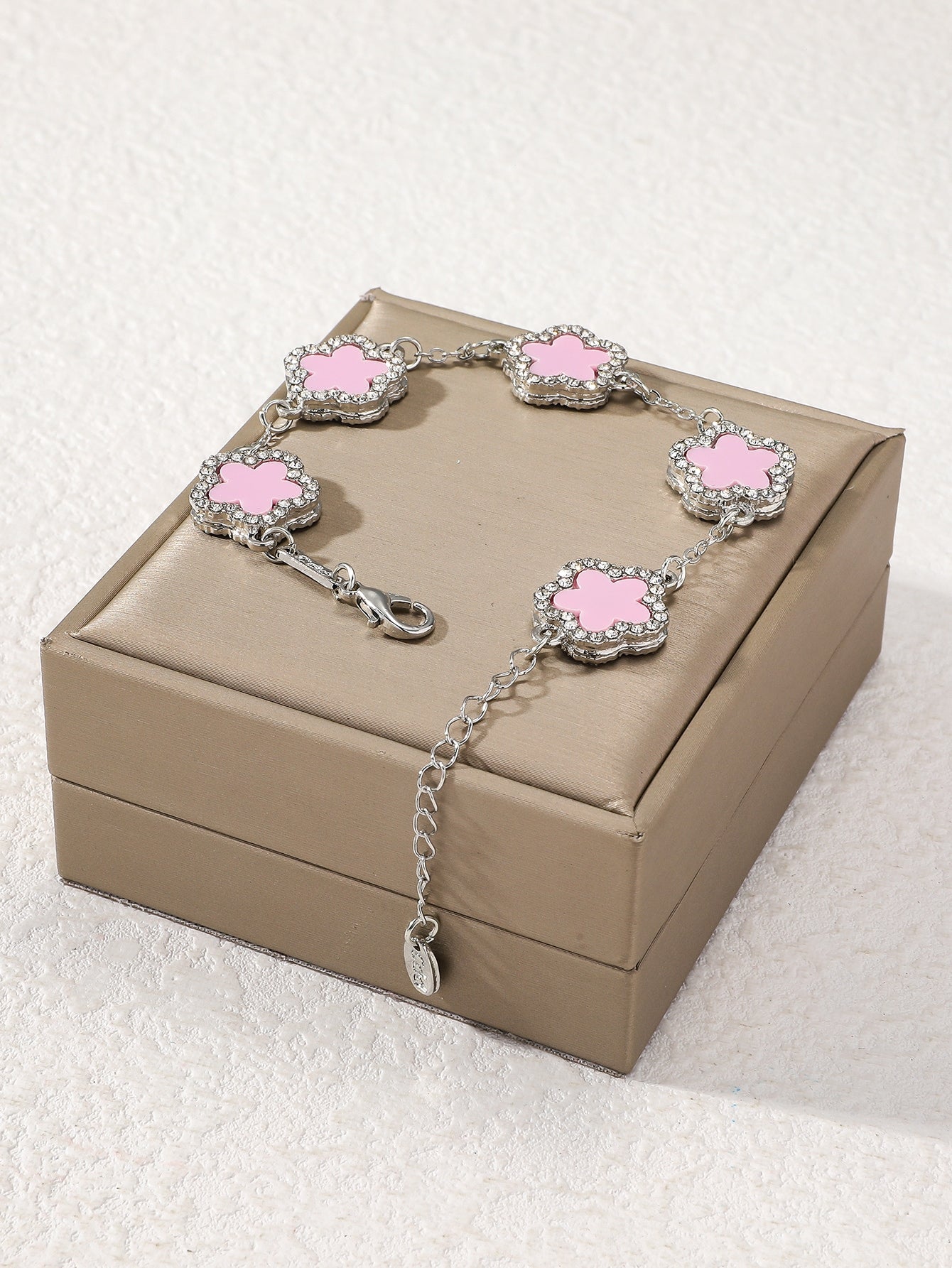 1pc Black Clover & Rhinestone Decor Fashionable Elegant Women's Chain Bracelet (Without Packaging Box)