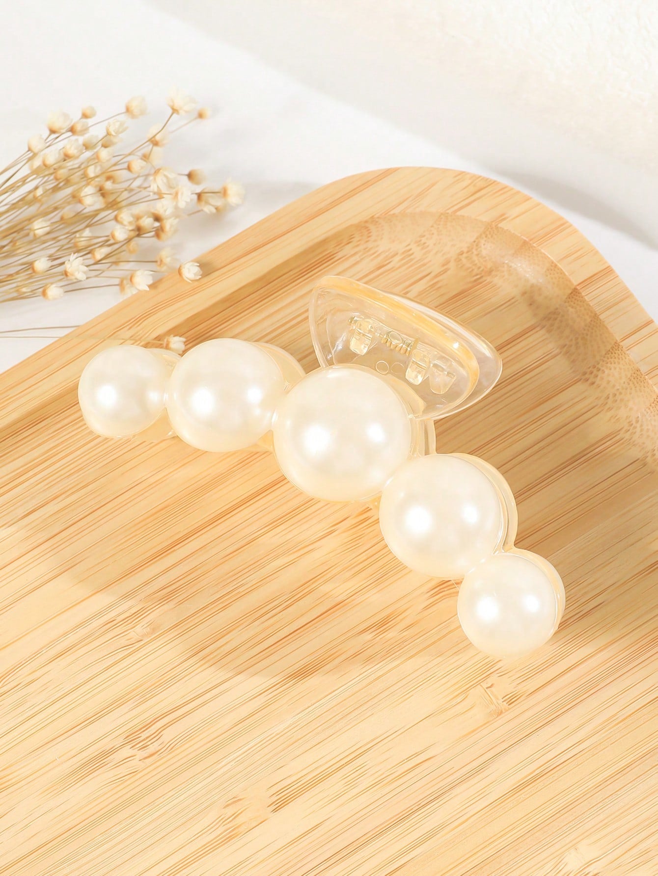 Faux Pearl Decor Hair Claw