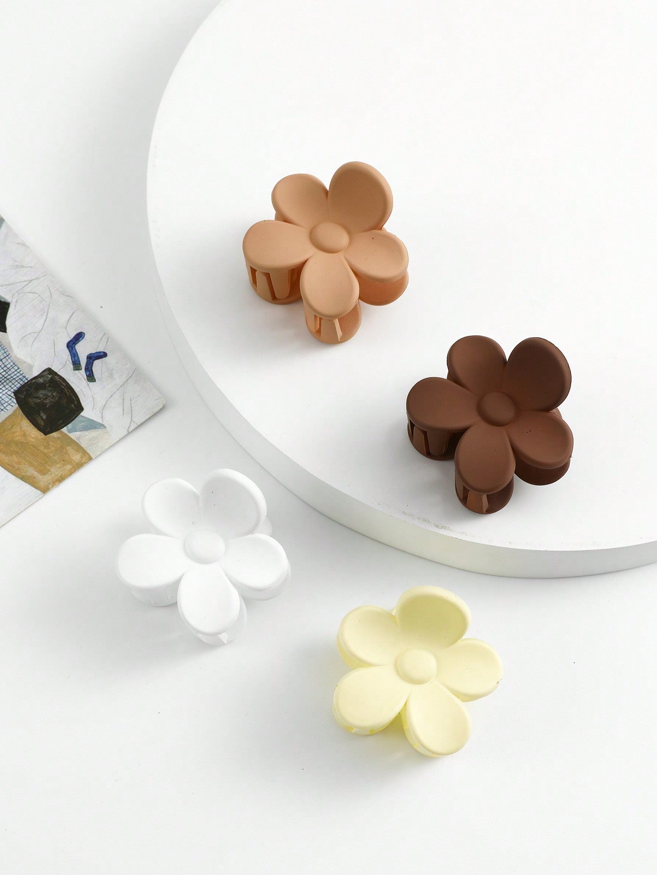 4pcs Women's Small Flower Shaped Hair Clips