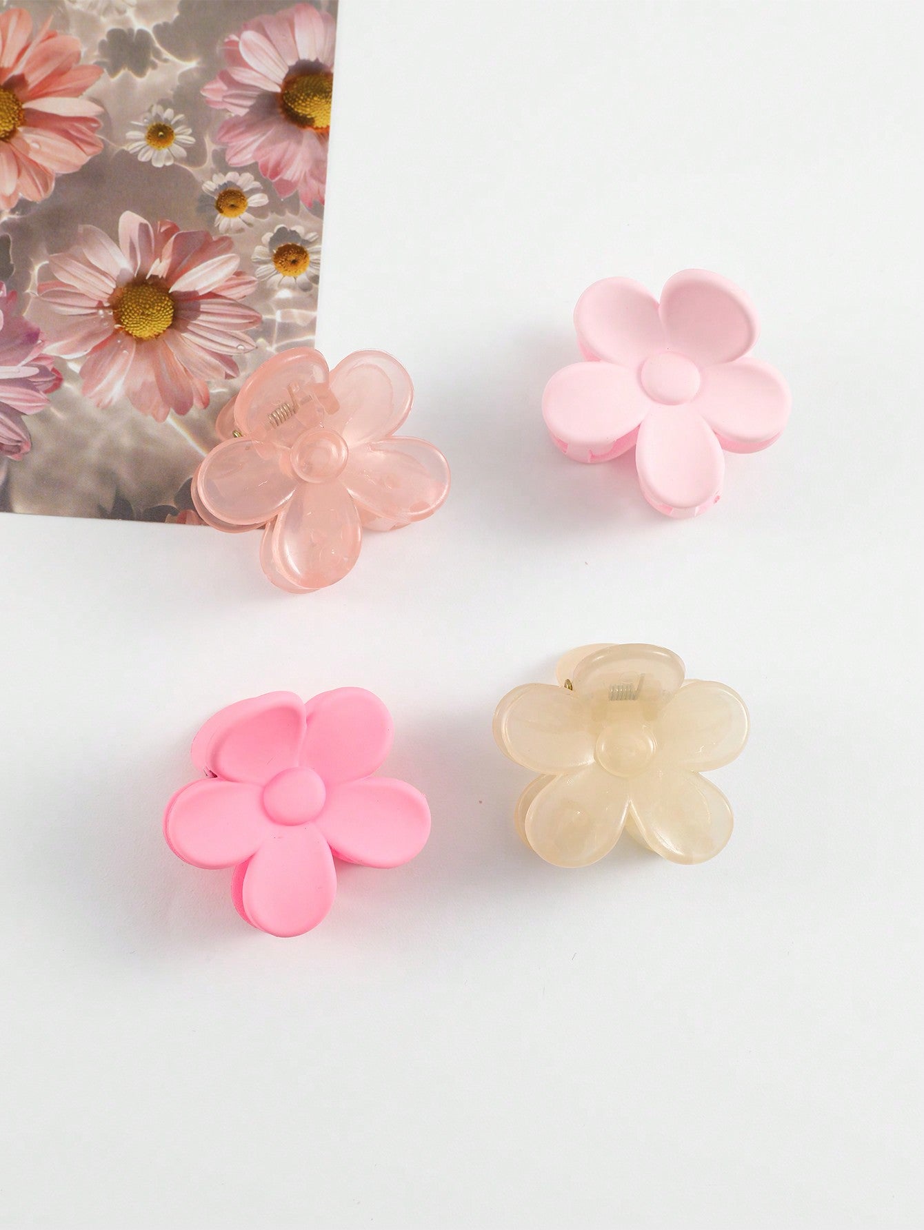 4pcs Women's Small Flower Shaped Hair Clips