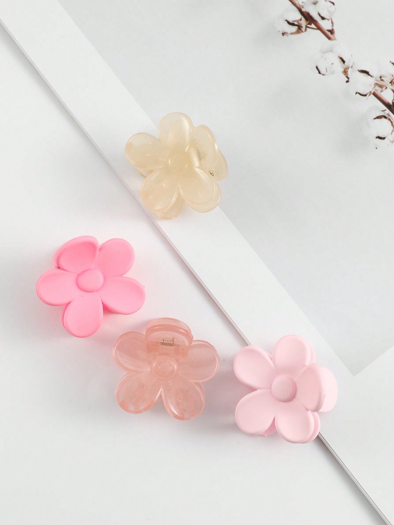 4pcs Women's Small Flower Shaped Hair Clips