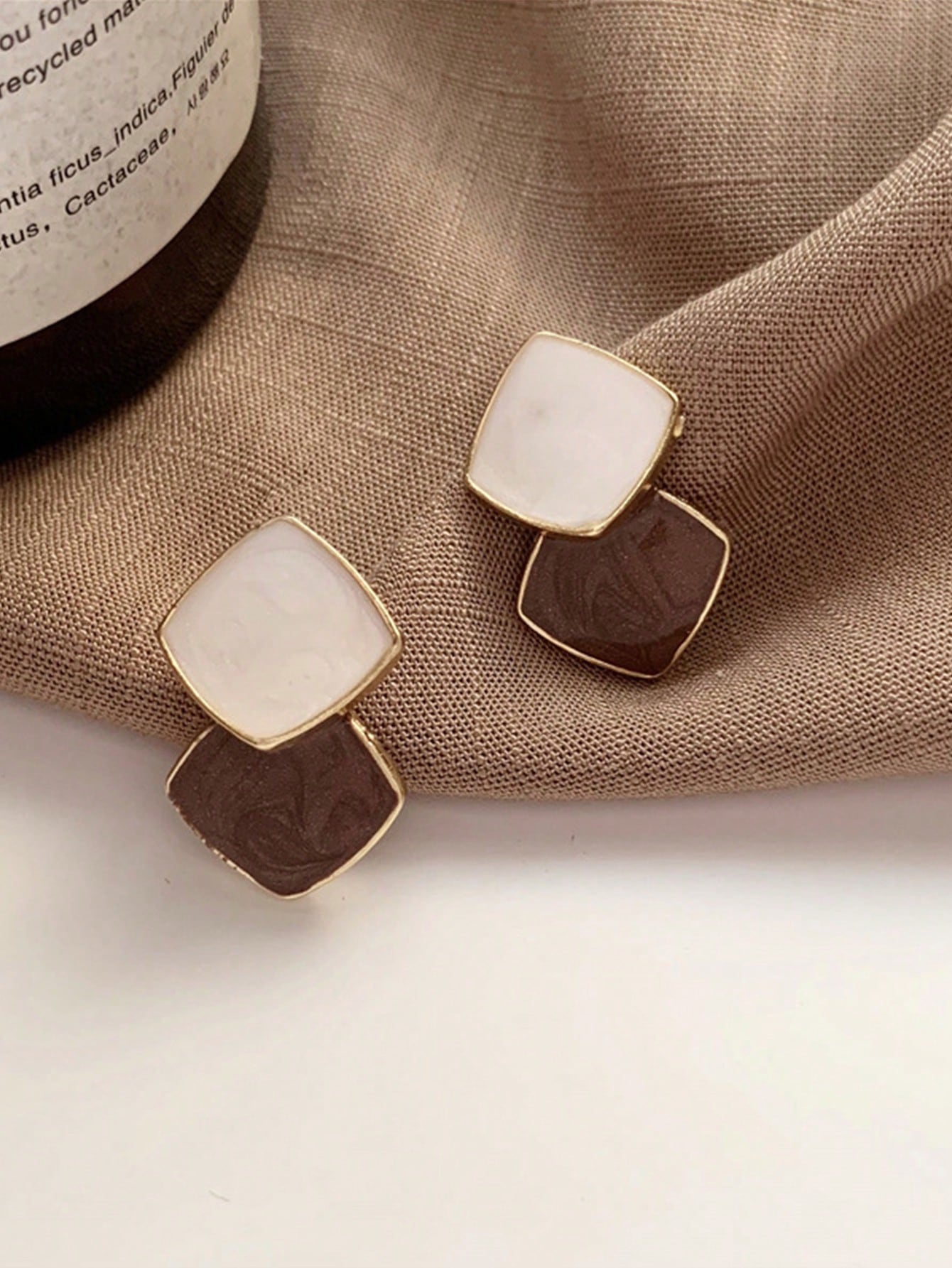 Fashion Geometric Design Stud Earrings